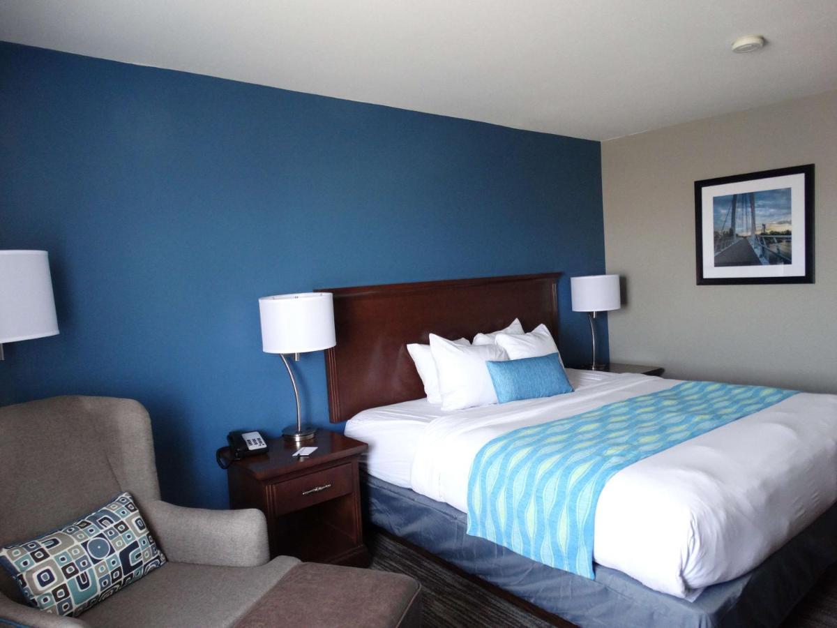 Best Western Wichita Northeast Екстериор снимка